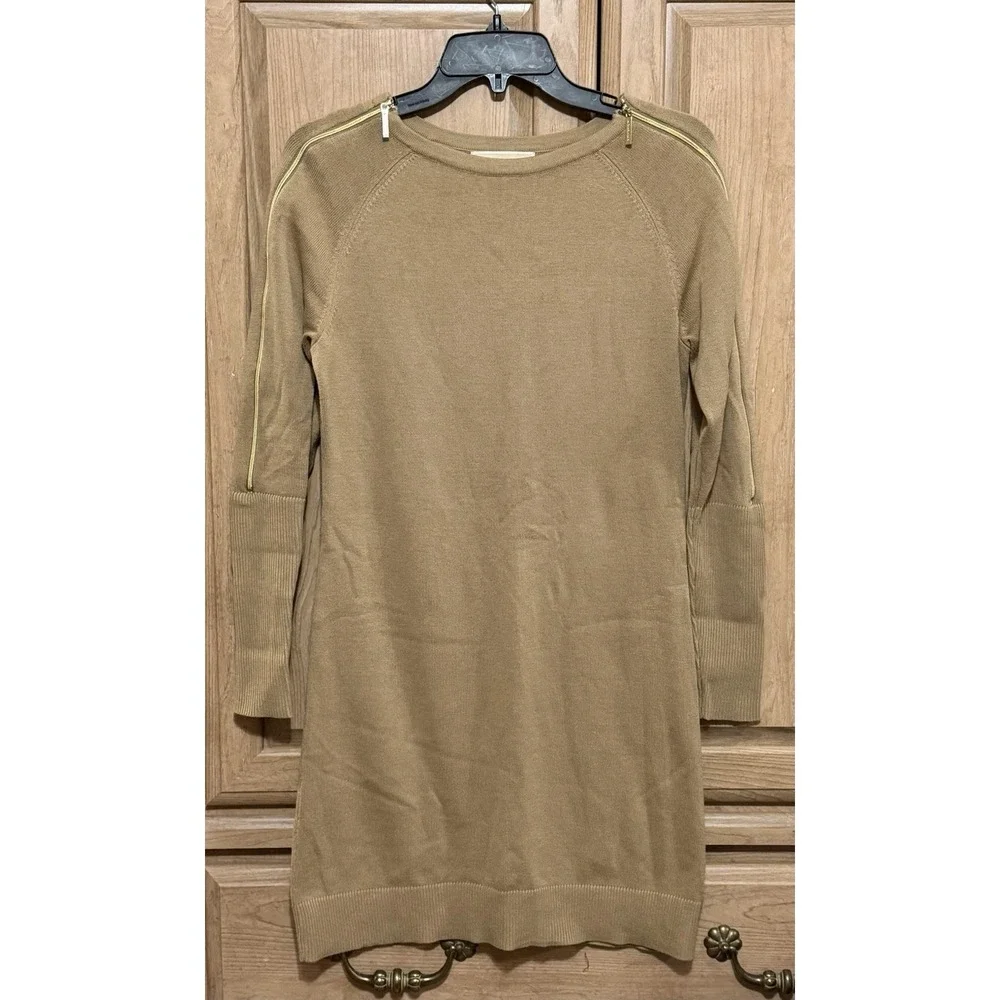 Michael Kors Sweater Dress Women's Size XS Tan Long Sleeve Knit Zipper Shoulder